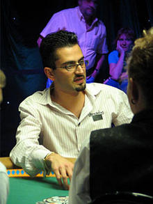 Antonio Esfandiari